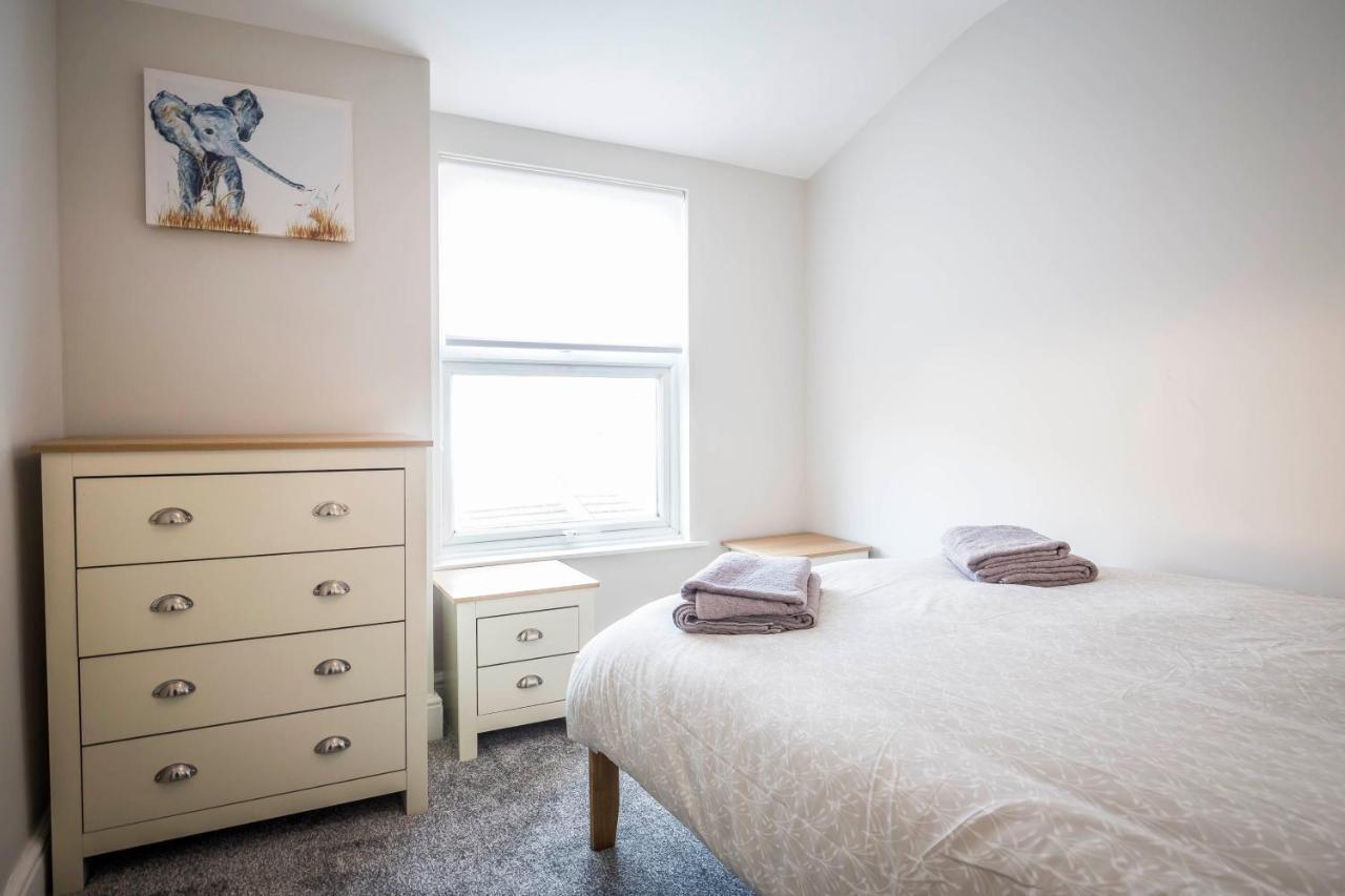צ'סטר Spacious, Modern 4 Bed House Close To City Centre מראה חיצוני תמונה