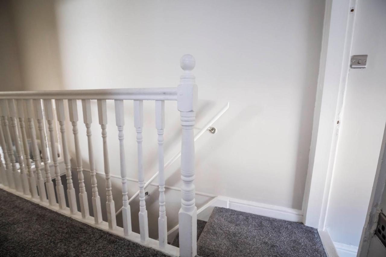 צ'סטר Spacious, Modern 4 Bed House Close To City Centre מראה חיצוני תמונה